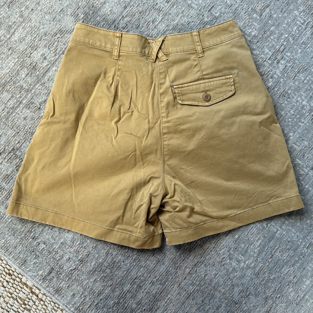 J.Crew Capeside Pleated Chino Short - Picture 3 of 3